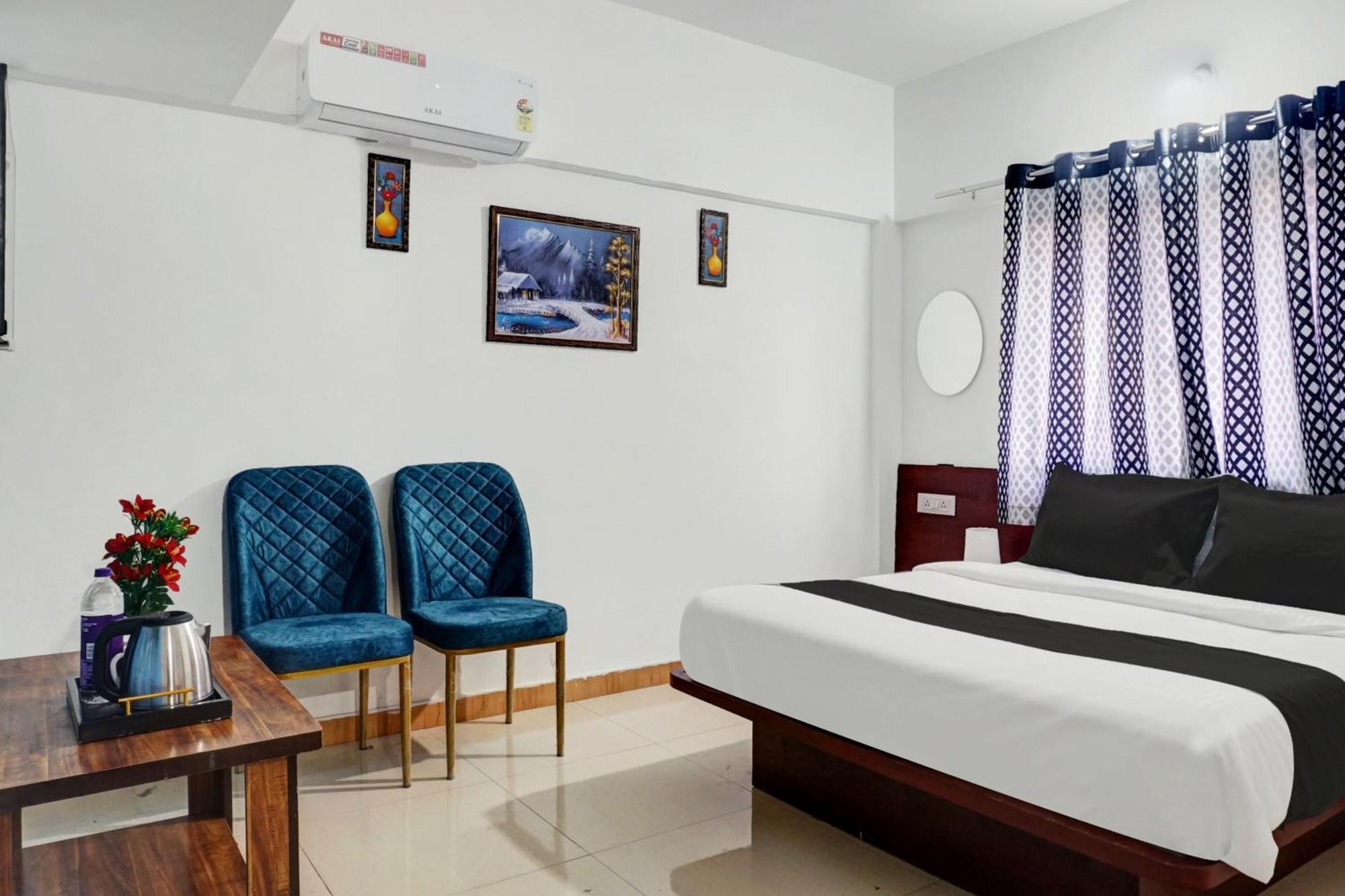 Hotel O Nisarg Villa Pune Eksteriør bilde